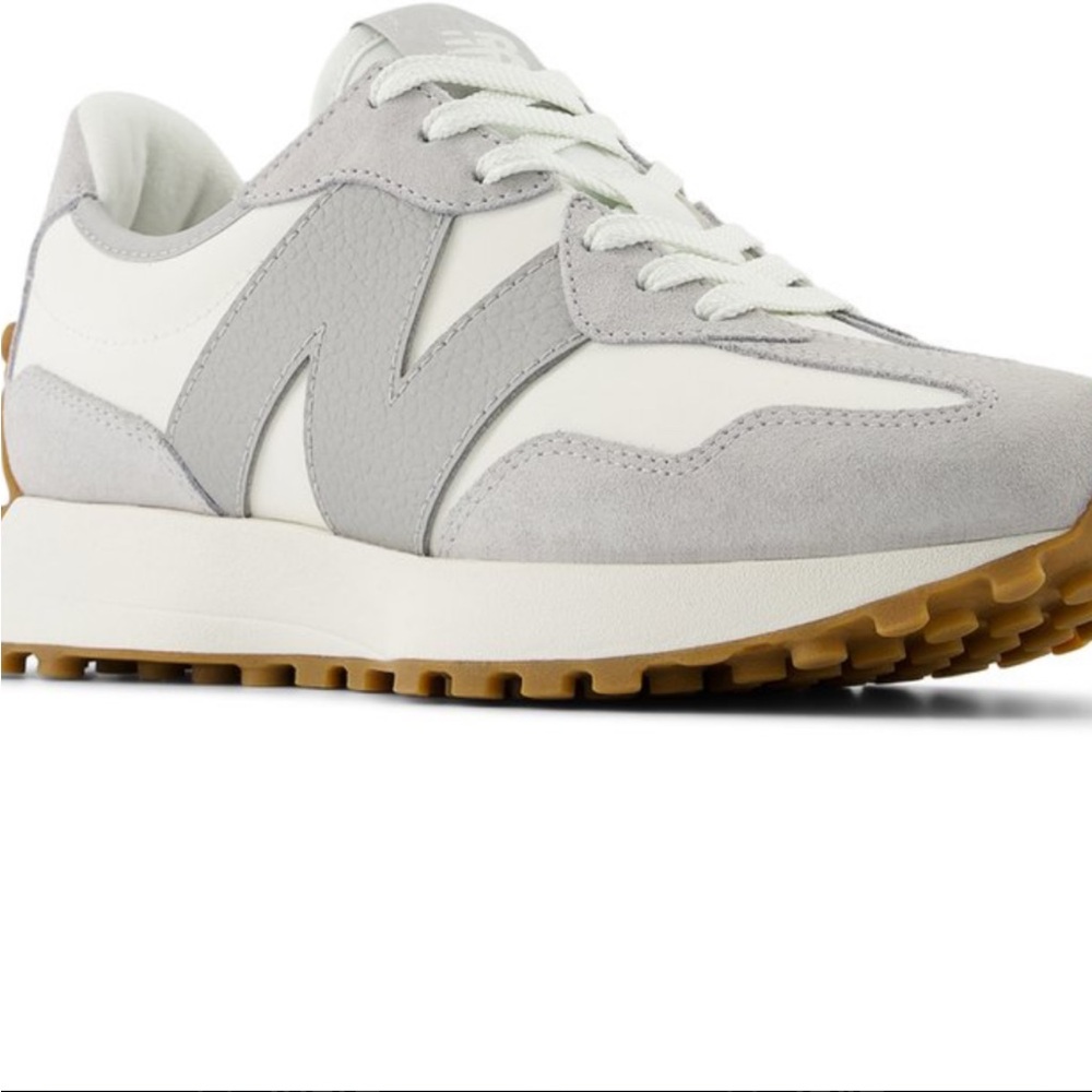 New Balance WS327 Grey and White Retro Runner